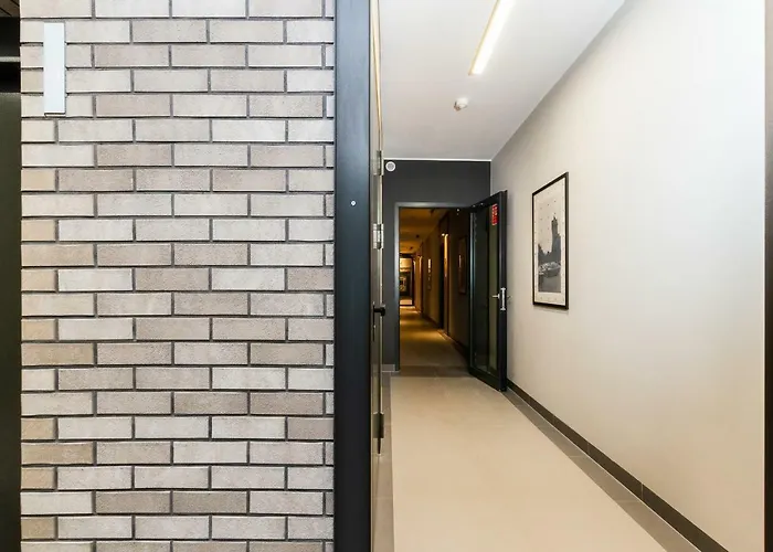 Zajezdnia Wrzeszcz Grudziadzka By Renters *